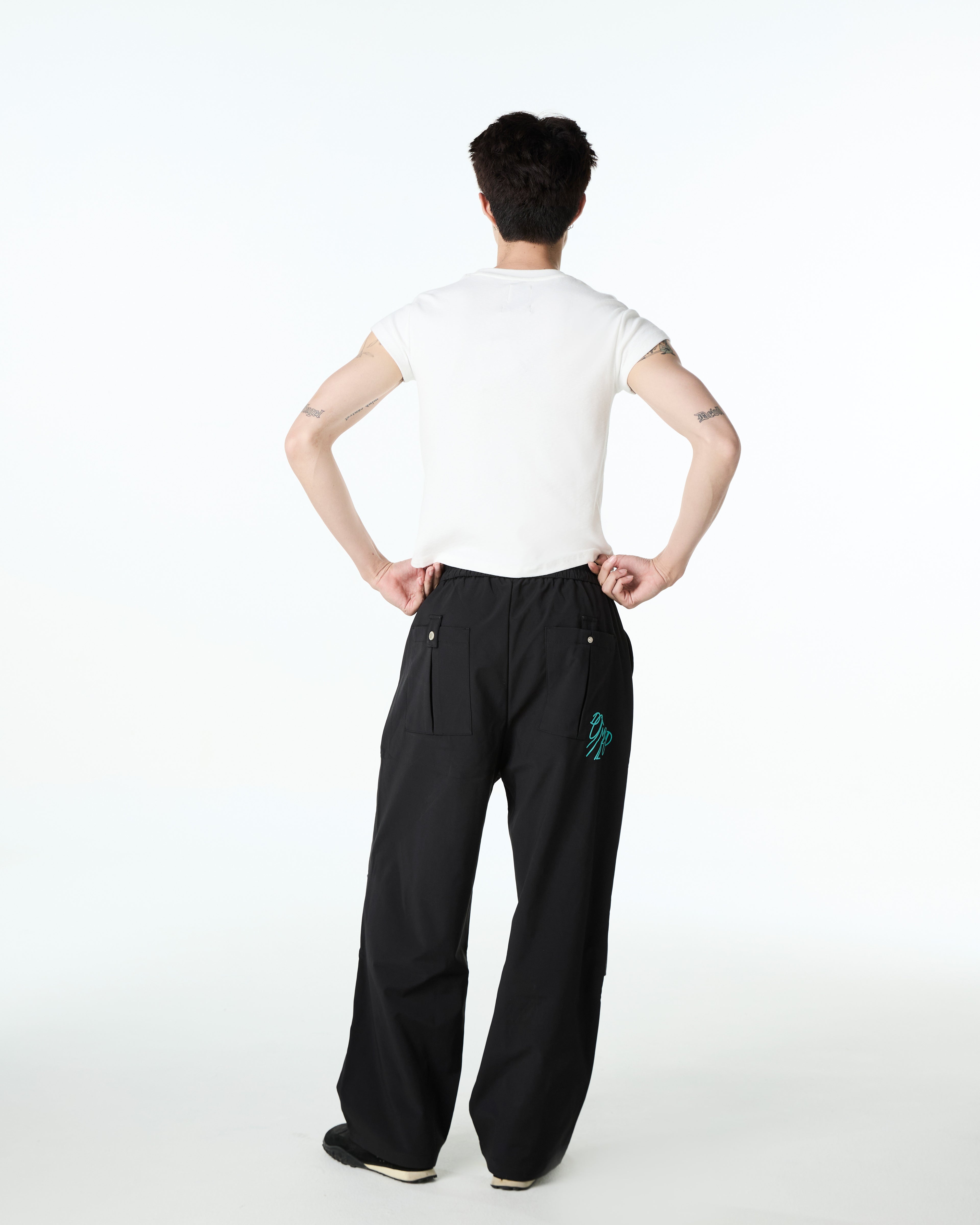 Signature Emb Tee